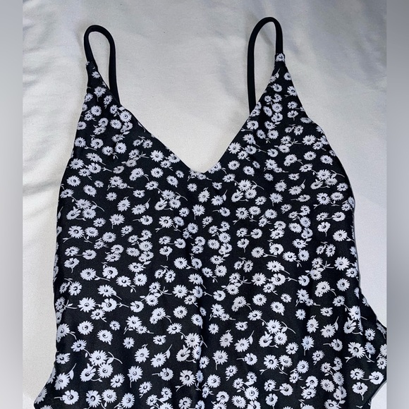 Floral Reversible One Piece - Picture 3 of 5